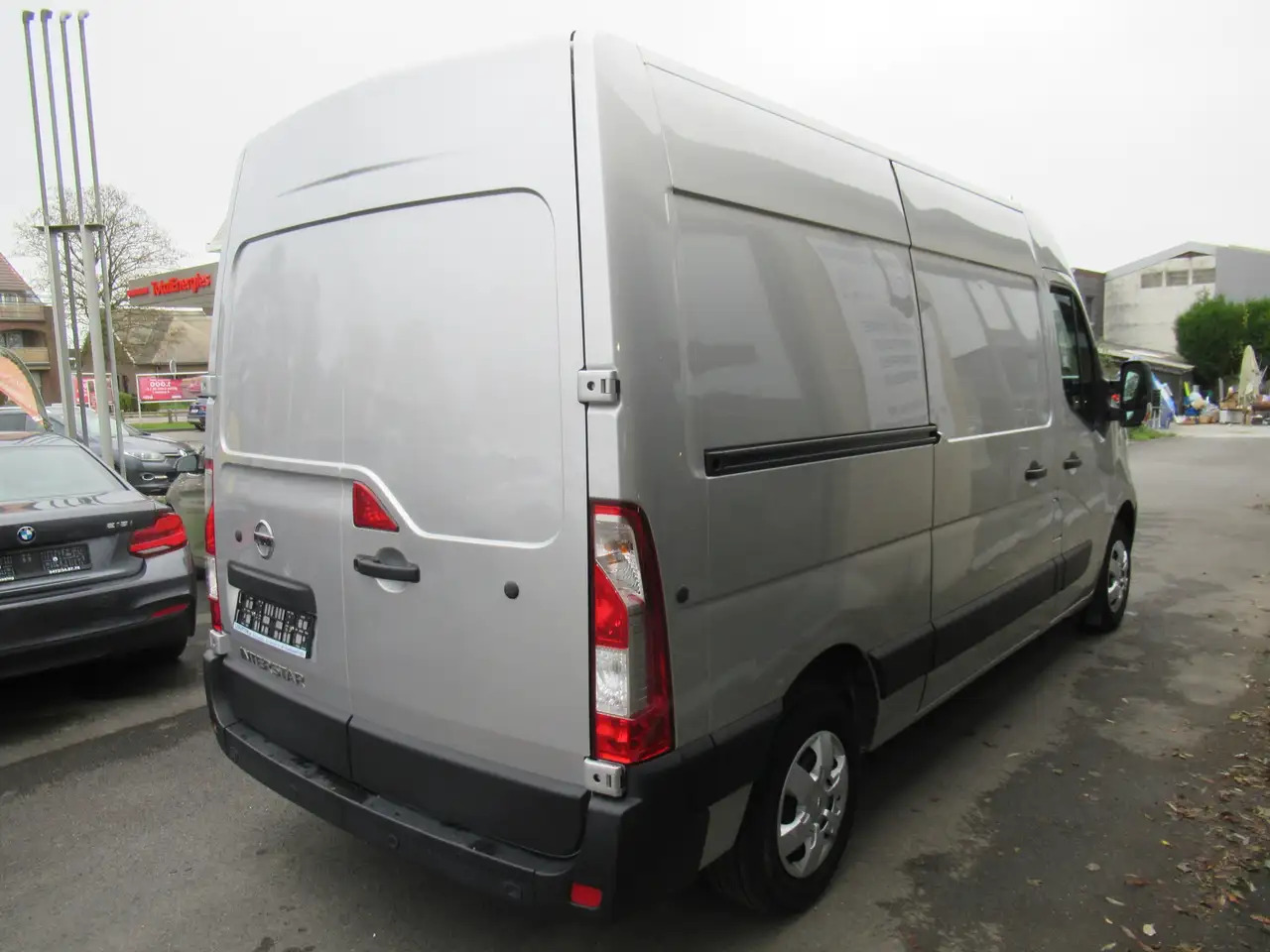 Nissan Interstar L2H2 clim navi 16500€+tva/btw - Panelvan: fotoğraf 2 Nissan Interstar L2H2 clim navi 16500€+tva/btw - Panelvan: fotoğraf 2