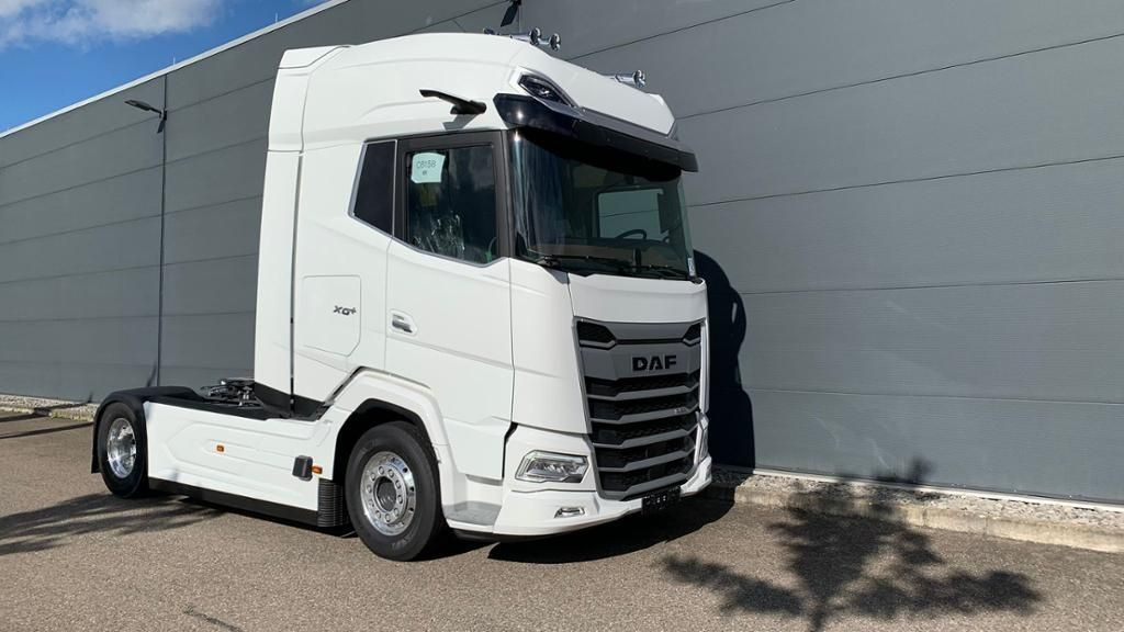 DAF XG+ 530 FT Leder Alcoa Vollluft Standklima - Çekici: fotoğraf 1 DAF XG+ 530 FT Leder Alcoa Vollluft Standklima - Çekici: fotoğraf 1