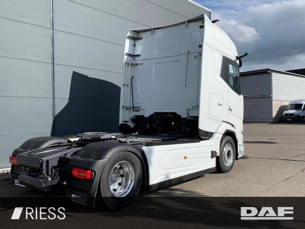 DAF XG+ 530 FT Leder Alcoa Vollluft Standklima - Çekici: fotoğraf 3 DAF XG+ 530 FT Leder Alcoa Vollluft Standklima - Çekici: fotoğraf 3