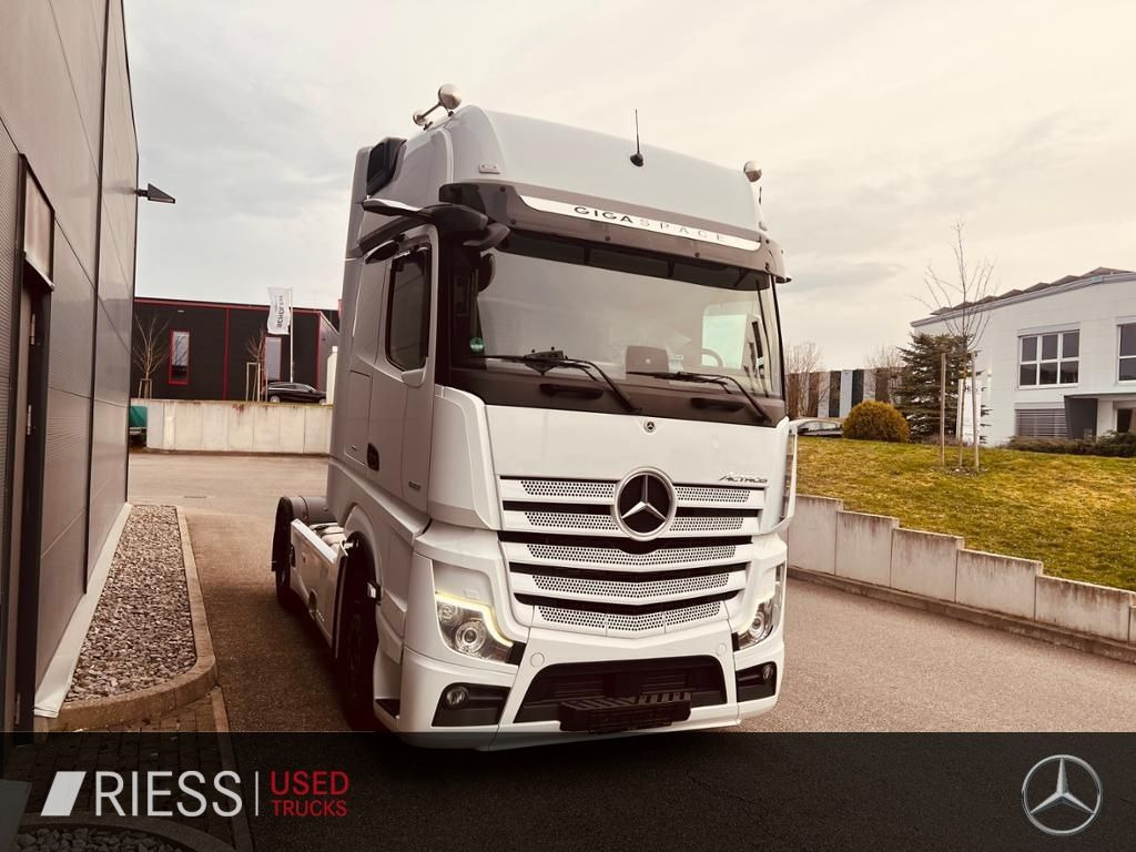 Mercedes-Benz 1851 LS GigaSpace Vollluft BiXenon KlimaA Navi Mercedes-Benz 1851 LS GigaSpace Vollluft BiXenon KlimaA Navi - Çekici: fotoğraf 3 Mercedes-Benz 1851 LS GigaSpace Vollluft BiXenon KlimaA Navi Mercedes-Benz 1851 LS GigaSpace Vollluft BiXenon KlimaA Navi - Çekici: fotoğraf 3