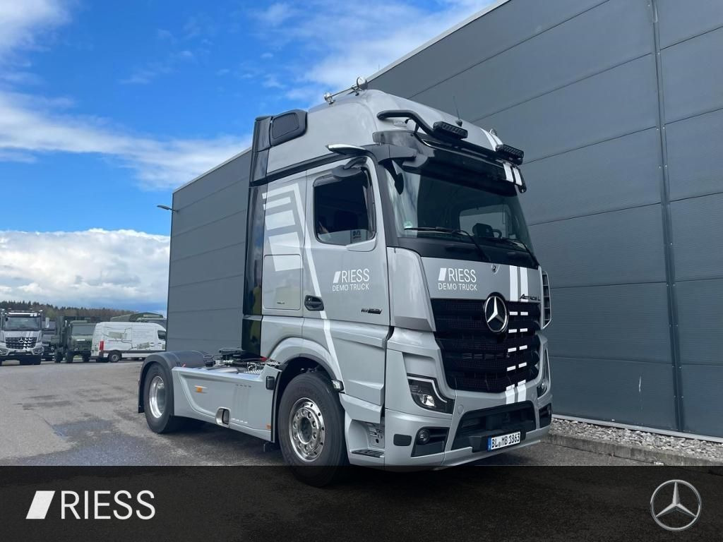 Mercedes-Benz Actros 1863 LS 4x2 Schubbodenhydraulik AUT LM - Kamyon: fotoğraf 1 Mercedes-Benz Actros 1863 LS 4x2 Schubbodenhydraulik AUT LM - Kamyon: fotoğraf 1