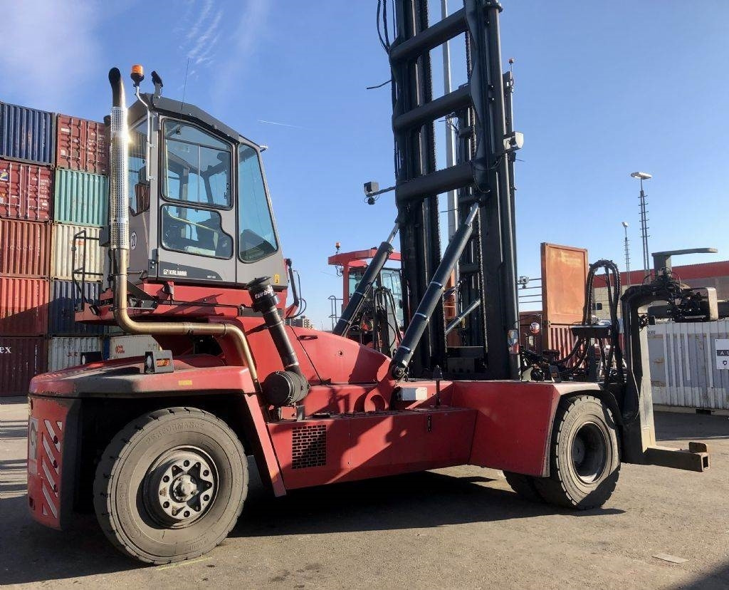 Kalmar DCF100-45E7 - Konteyner forklift: fotoğraf 4 Kalmar DCF100-45E7 - Konteyner forklift: fotoğraf 4