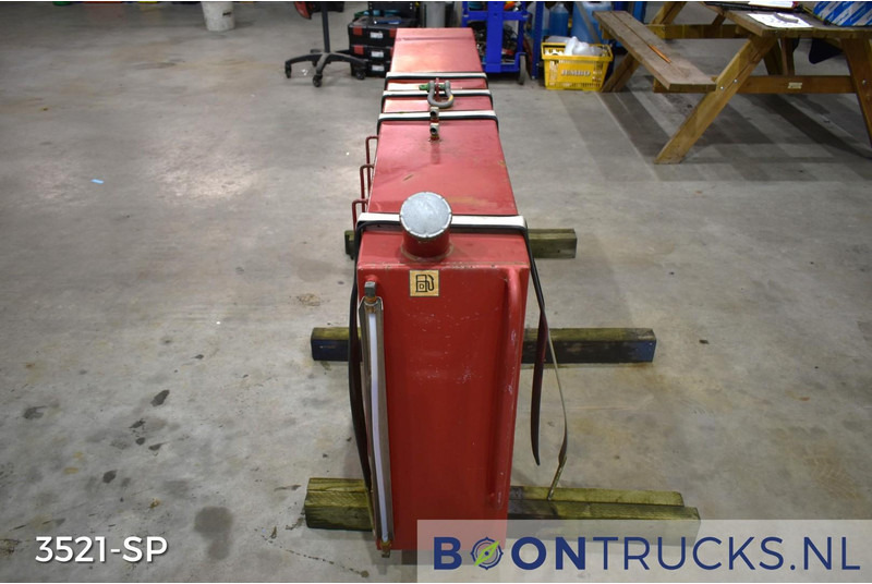 Onbekend BRANDSTOFTANK | L 30 x W 183 x H 77 cm * ca 400 L - Yakıt tankı: fotoğraf 3 Onbekend BRANDSTOFTANK | L 30 x W 183 x H 77 cm * ca 400 L - Yakıt tankı: fotoğraf 3
