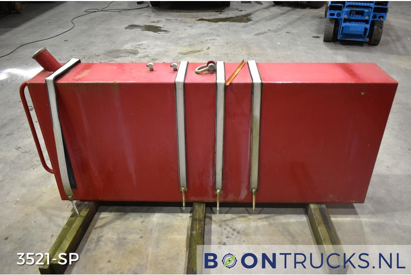 Onbekend BRANDSTOFTANK | L 30 x W 183 x H 77 cm * ca 400 L - Yakıt tankı: fotoğraf 2 Onbekend BRANDSTOFTANK | L 30 x W 183 x H 77 cm * ca 400 L - Yakıt tankı: fotoğraf 2