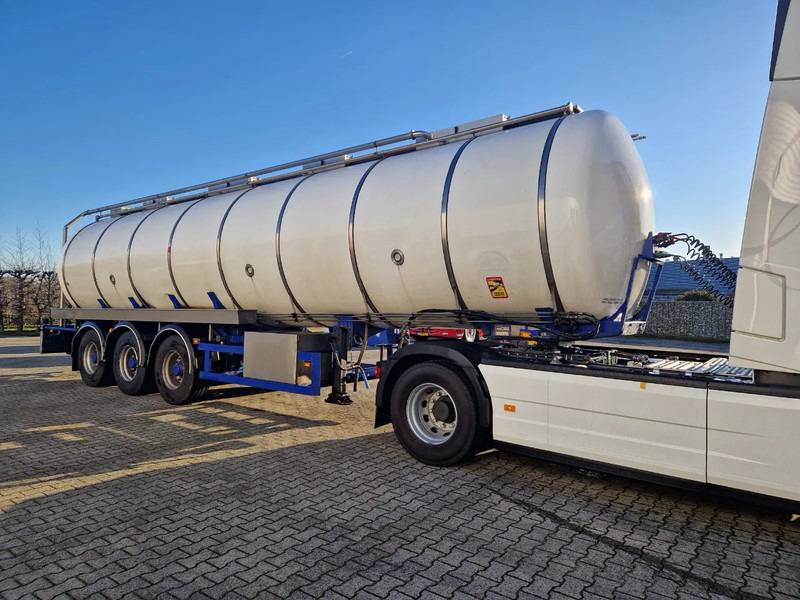 Dijkstra 34000 liter tankoplegger met Vogelsang pomp (MET NIEUWE APK !!) - Tanker dorse: fotoğraf 5 Dijkstra 34000 liter tankoplegger met Vogelsang pomp (MET NIEUWE APK !!) - Tanker dorse: fotoğraf 5