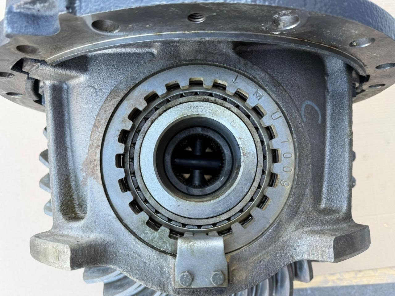 VOLVO Differential Groups 20864048 - Aks ve yedek parça - Kamyon: fotoğraf 4 VOLVO Differential Groups 20864048 - Aks ve yedek parça - Kamyon: fotoğraf 4