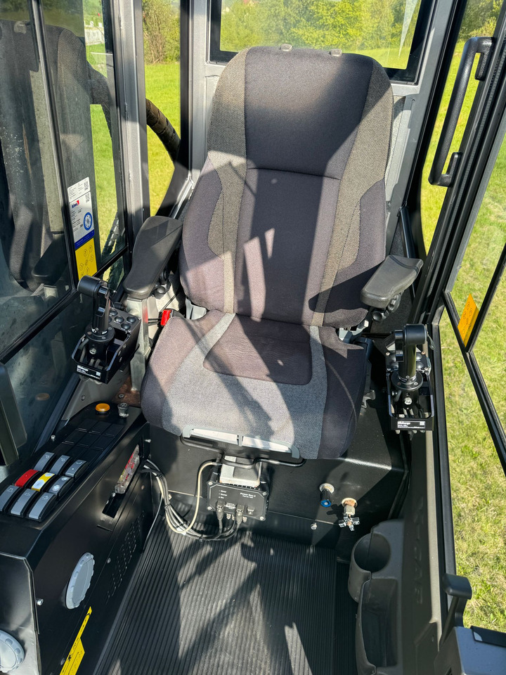 Epsilon Palfinger M110L97 - Diğer araçlar: fotoğraf 4 Epsilon Palfinger M110L97 - Diğer araçlar: fotoğraf 4