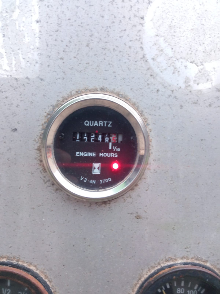 Mazaka MW-1000 - Kazık çakma makinası: fotoğraf 2 Mazaka MW-1000 - Kazık çakma makinası: fotoğraf 2