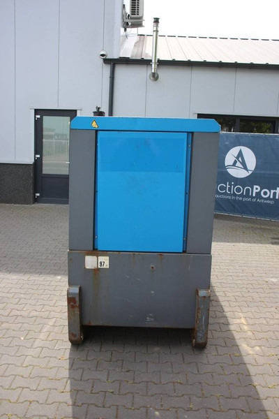 Atlas-Copco QAS150 - Elektrikli jeneratör: fotoğraf 4 Atlas-Copco QAS150 - Elektrikli jeneratör: fotoğraf 4