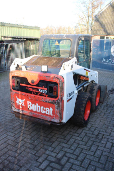 Bobcat S450 - Tekerlekli yükleyici: fotoğraf 5 Bobcat S450 - Tekerlekli yükleyici: fotoğraf 5