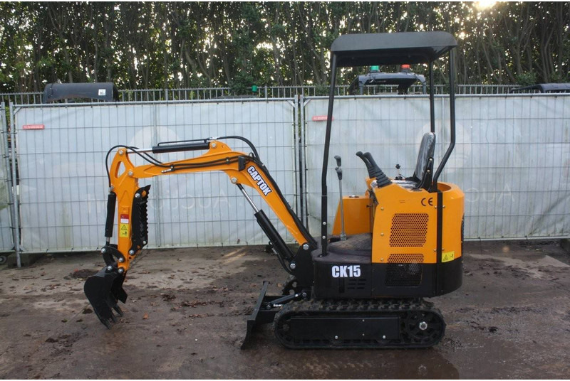 Captok 15 - Mini ekskavatör: fotoğraf 1 Captok 15 - Mini ekskavatör: fotoğraf 1