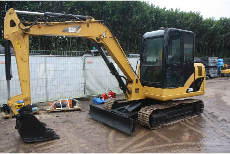 Caterpillar 306 - Paletli ekskavatör: fotoğraf 2 Caterpillar 306 - Paletli ekskavatör: fotoğraf 2