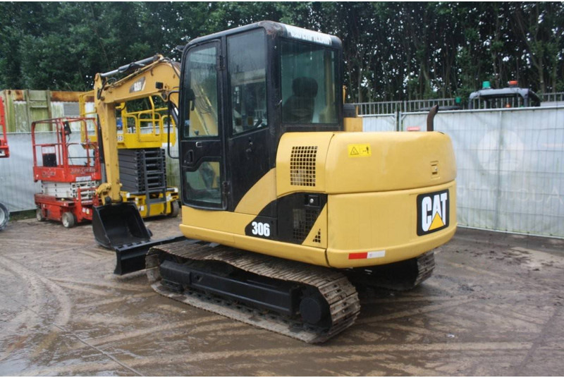 Caterpillar 306 - Paletli ekskavatör: fotoğraf 4 Caterpillar 306 - Paletli ekskavatör: fotoğraf 4