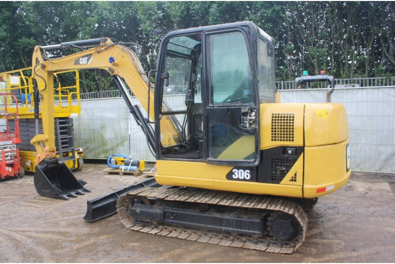 Caterpillar 306 - Paletli ekskavatör: fotoğraf 4 Caterpillar 306 - Paletli ekskavatör: fotoğraf 4