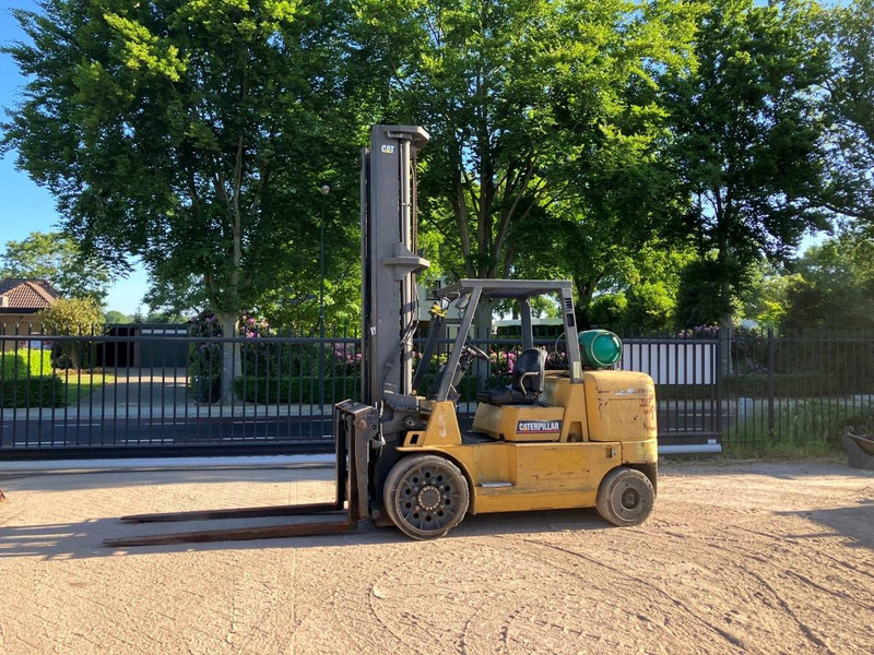 Caterpillar GC60K - LPG forklift: fotoğraf 1 Caterpillar GC60K - LPG forklift: fotoğraf 1