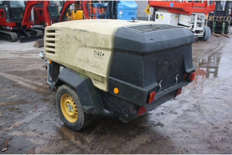 Doosan 7/41+ - Akümülatör: fotoğraf 4 Doosan 7/41+ - Akümülatör: fotoğraf 4