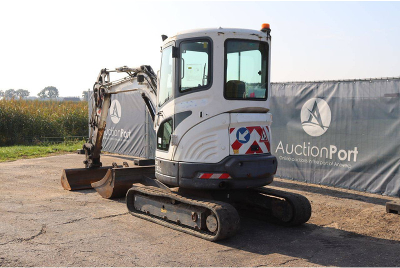 Doosan DX30Z - Paletli ekskavatör: fotoğraf 4 Doosan DX30Z - Paletli ekskavatör: fotoğraf 4