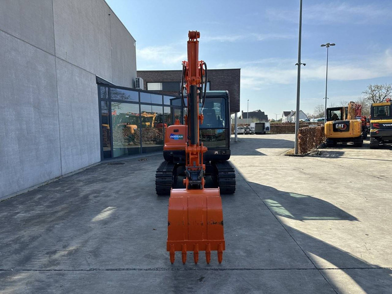 Doosan DX55-9C - Paletli ekskavatör: fotoğraf 2 Doosan DX55-9C - Paletli ekskavatör: fotoğraf 2