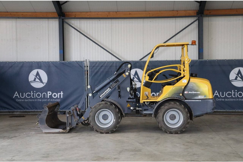 Eurotrac 830/W12-F - Tekerlekli yükleyici: fotoğraf 2 Eurotrac 830/W12-F - Tekerlekli yükleyici: fotoğraf 2