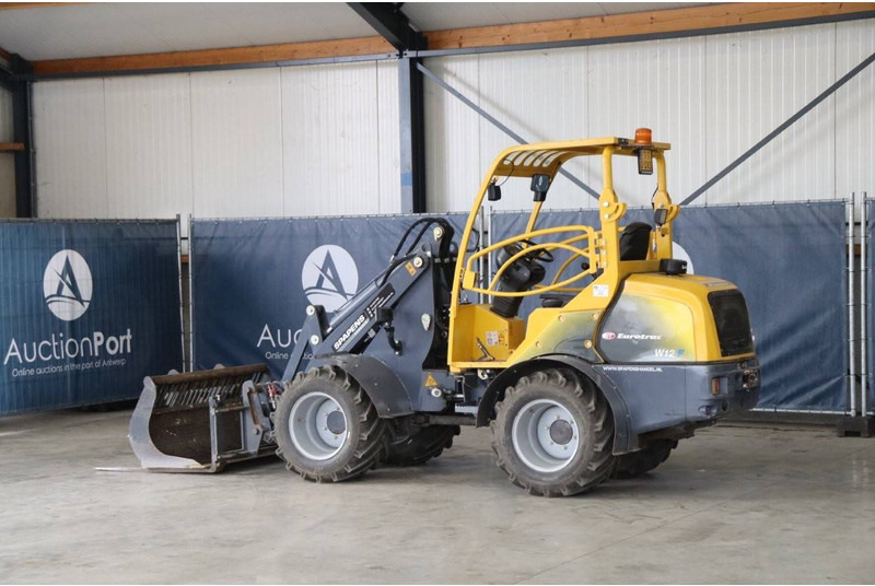 Eurotrac 830/W12-F - Tekerlekli yükleyici: fotoğraf 3 Eurotrac 830/W12-F - Tekerlekli yükleyici: fotoğraf 3