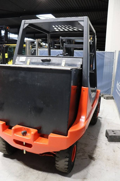 Fenwick-Linde E 35 P - Elektrikli forklift: fotoğraf 5 Fenwick-Linde E 35 P - Elektrikli forklift: fotoğraf 5