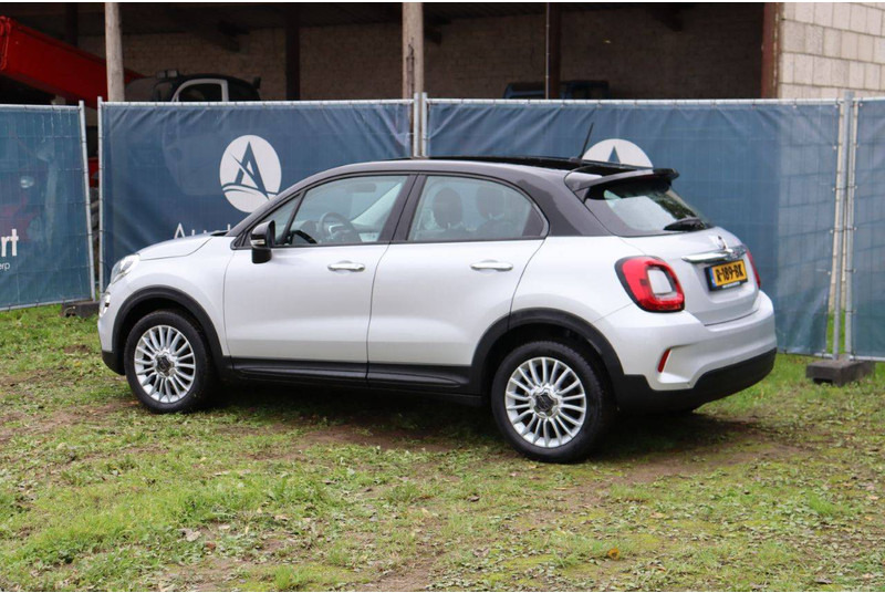 Fiat 500X - Sedan araba: fotoğraf 3 Fiat 500X - Sedan araba: fotoğraf 3