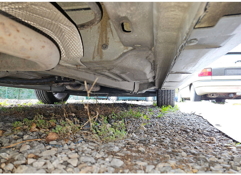 Ford B-Max 1.6 Ti-VCT Powershift - Sedan araba: fotoğraf 5 Ford B-Max 1.6 Ti-VCT Powershift - Sedan araba: fotoğraf 5