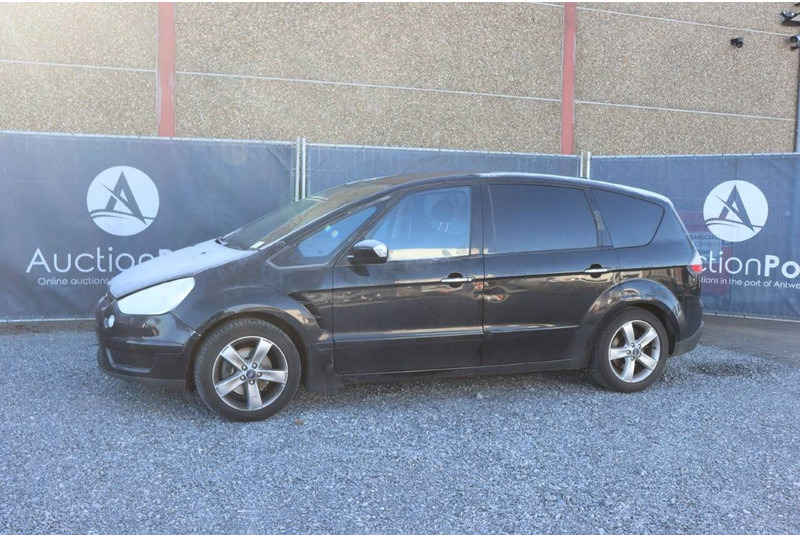 Ford S Max TDCi - Binek araba: fotoğraf 1 Ford S Max TDCi - Binek araba: fotoğraf 1