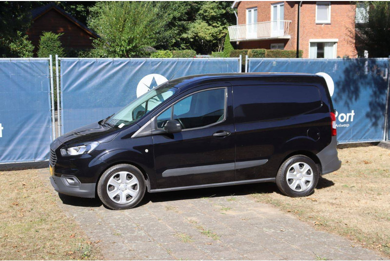 Ford Transit Courier - Panelvan: fotoğraf 1 Ford Transit Courier - Panelvan: fotoğraf 1