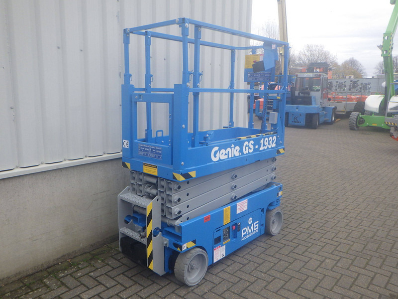 Genie GS-1932 - Makasli platform: fotoğraf 3 Genie GS-1932 - Makasli platform: fotoğraf 3