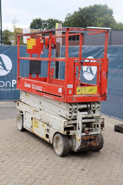 Genie GS-2032 - Makasli platform: fotoğraf 4 Genie GS-2032 - Makasli platform: fotoğraf 4
