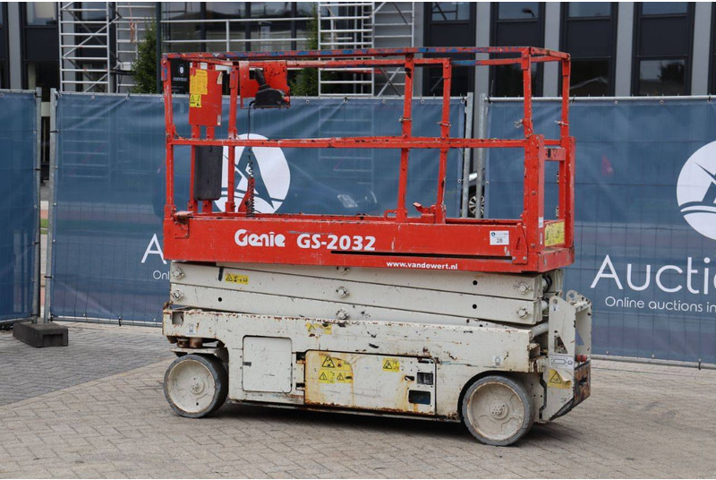 Genie GS-2032 - Makasli platform: fotoğraf 3 Genie GS-2032 - Makasli platform: fotoğraf 3