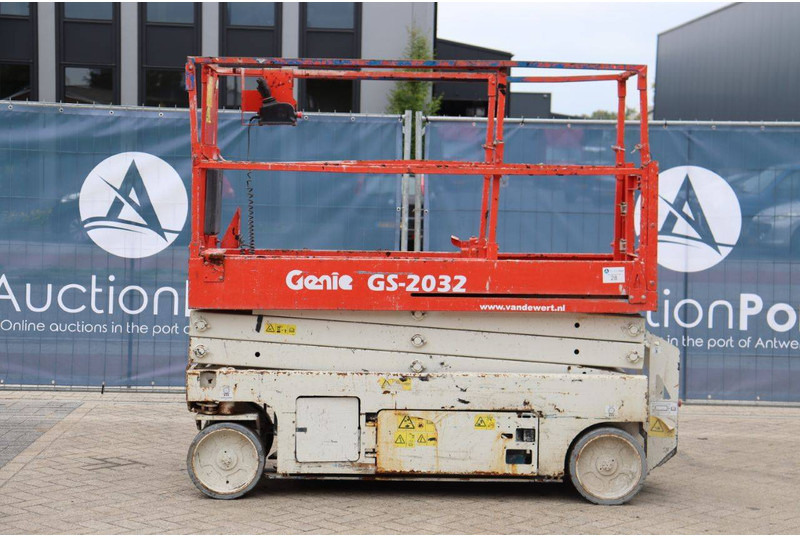Genie GS-2032 - Makasli platform: fotoğraf 2 Genie GS-2032 - Makasli platform: fotoğraf 2