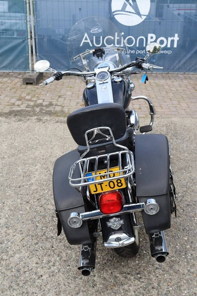 Harley-Davidson Road King - Motosiklet: fotoğraf 5 Harley-Davidson Road King - Motosiklet: fotoğraf 5