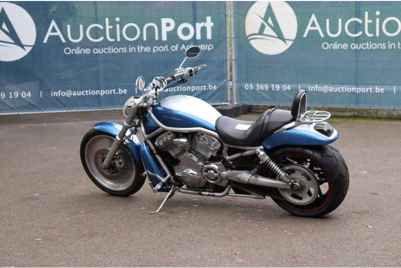 Harley-Davidson V-ROD VRSC - Motosiklet: fotoğraf 3 Harley-Davidson V-ROD VRSC - Motosiklet: fotoğraf 3