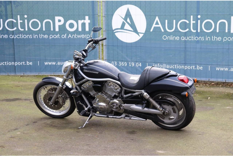 Harley-Davidson V-Rod VRSC - Motosiklet: fotoğraf 3 Harley-Davidson V-Rod VRSC - Motosiklet: fotoğraf 3