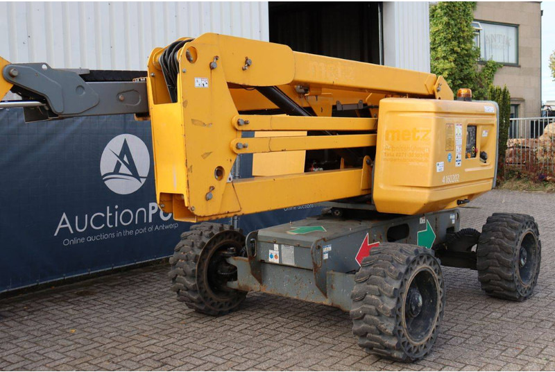 Eklemli platform Haulotte HA16 RTJ PRO: fotoğraf 15 Eklemli platform Haulotte HA16 RTJ PRO: fotoğraf 15