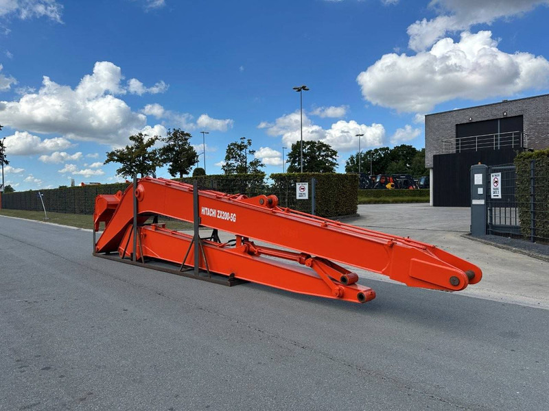 Hitachi ZX200 long reach - Su pompasi: fotoğraf 3 Hitachi ZX200 long reach - Su pompasi: fotoğraf 3