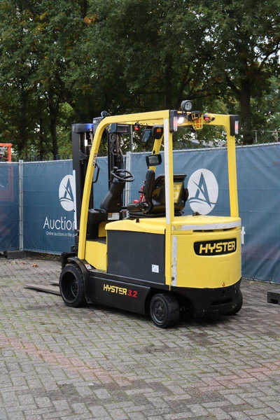 Hyster E3.2XN - Elektrikli forklift: fotoğraf 4 Hyster E3.2XN - Elektrikli forklift: fotoğraf 4