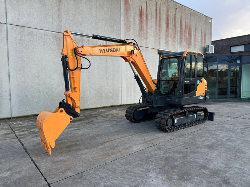 Hyundai R60VS - Paletli ekskavatör: fotoğraf 1 Hyundai R60VS - Paletli ekskavatör: fotoğraf 1