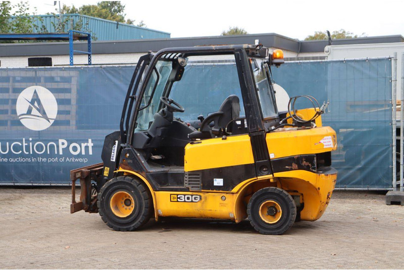 JCB 30G - Teleskopik yükleyici: fotoğraf 3 JCB 30G - Teleskopik yükleyici: fotoğraf 3