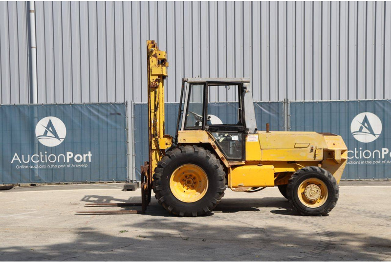 JCB 926 - Arazi tipi forklift: fotoğraf 2 JCB 926 - Arazi tipi forklift: fotoğraf 2