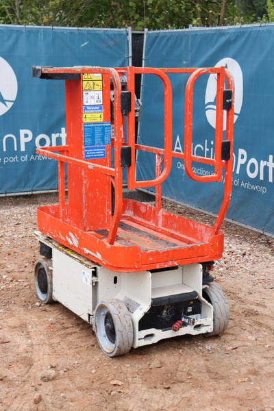 JLG 1230ES - Araçüstü platform: fotoğraf 4 JLG 1230ES - Araçüstü platform: fotoğraf 4