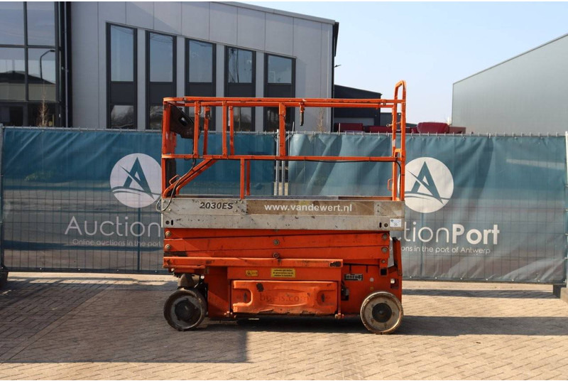 JLG 2030ES - Makasli platform: fotoğraf 2 JLG 2030ES - Makasli platform: fotoğraf 2
