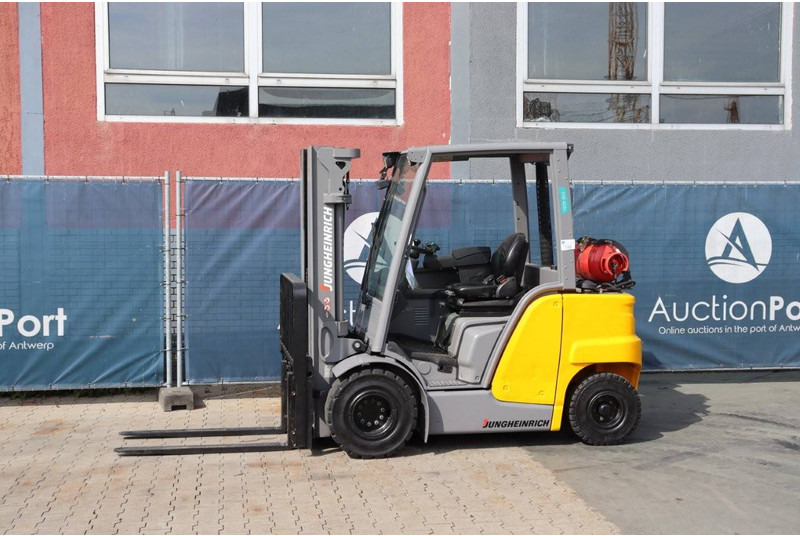 Jungheinrich TFG 425s - LPG forklift: fotoğraf 1 Jungheinrich TFG 425s - LPG forklift: fotoğraf 1