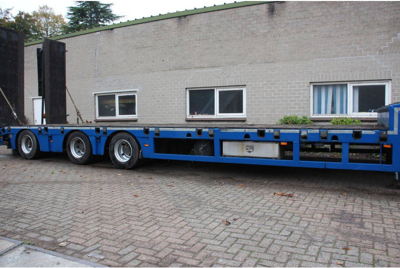Kässbohrer LB3e - Alçak çerçeveli platform dorse: fotoğraf 2 Kässbohrer LB3e - Alçak çerçeveli platform dorse: fotoğraf 2
