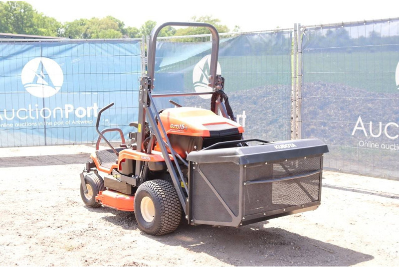 Kubota GZD15-II - Çim biçme makinesi: fotoğraf 3 Kubota GZD15-II - Çim biçme makinesi: fotoğraf 3