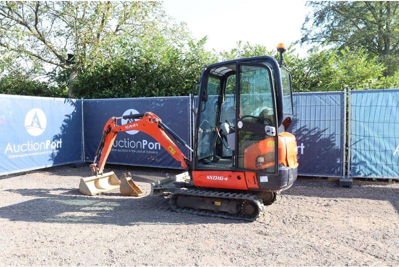 Kubota KX016-4 - Mini ekskavatör: fotoğraf 3 Kubota KX016-4 - Mini ekskavatör: fotoğraf 3