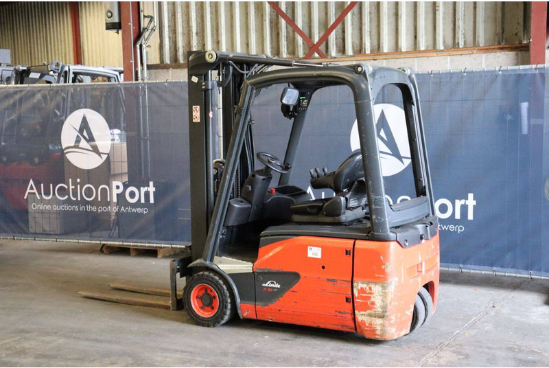 Linde E16-02 - Elektrikli forklift: fotoğraf 3 Linde E16-02 - Elektrikli forklift: fotoğraf 3