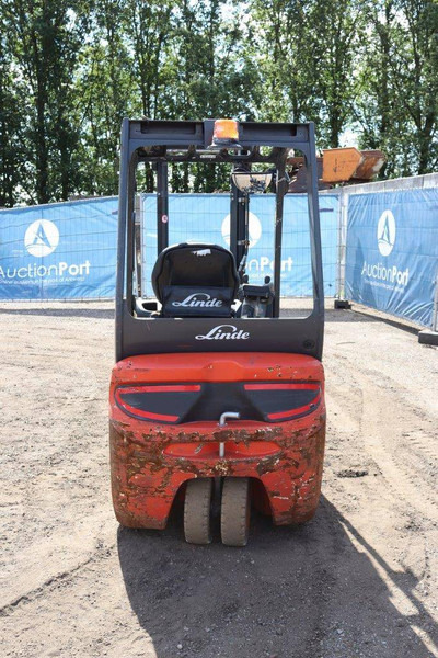 Linde E16C - Elektrikli forklift: fotoğraf 5 Linde E16C - Elektrikli forklift: fotoğraf 5